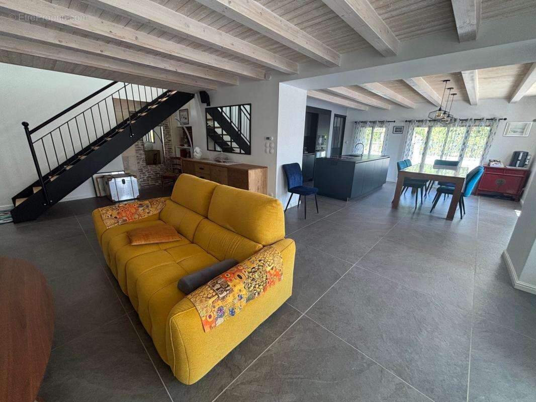 Maison à LA ROCHELLE