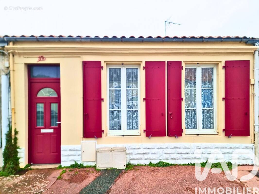 Photo 1 - Maison à ROCHEFORT