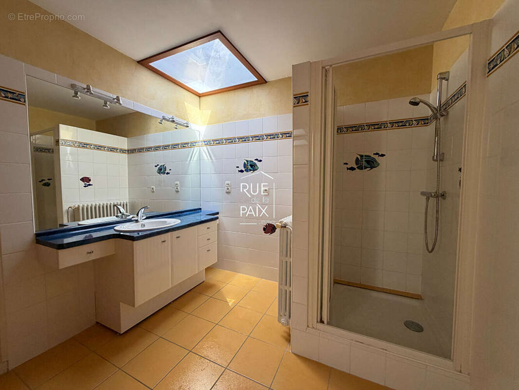 Propriété de caractère - Saint-Maixent-l'École  - 8 chambres - 309m² - photo 14