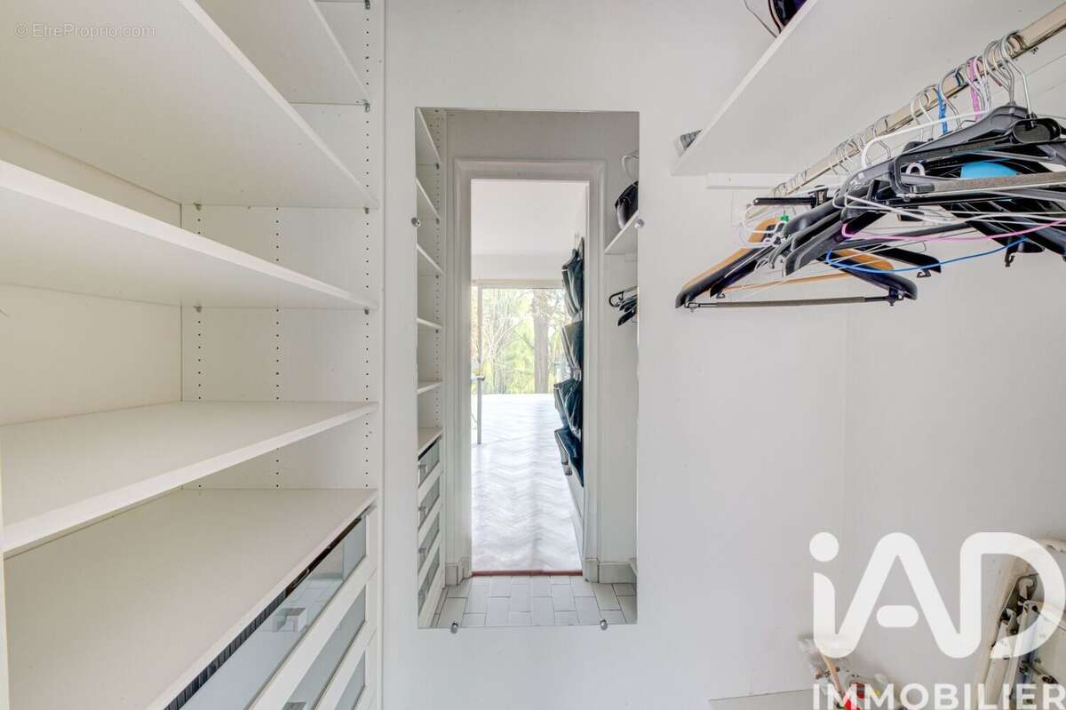 Photo 6 - Appartement à MARLY-LE-ROI