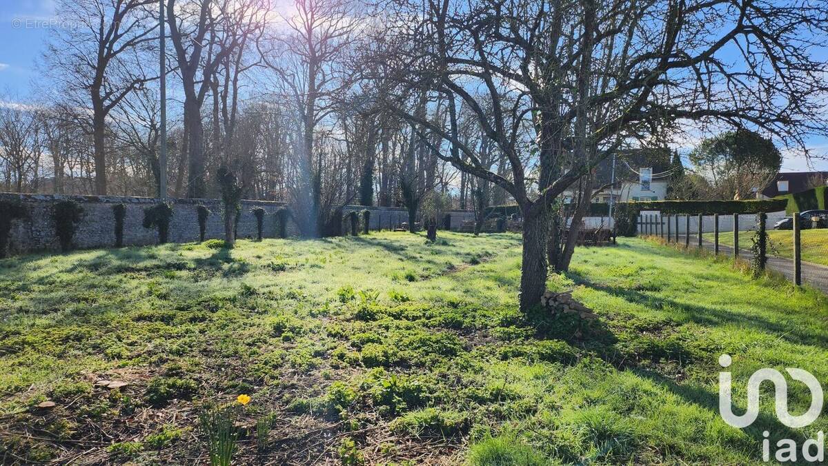 Photo 1 - Terrain à SAINT-CHERON