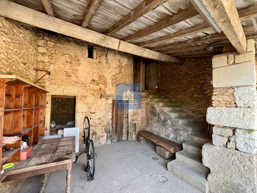 Maison à SAINTE-VERGE