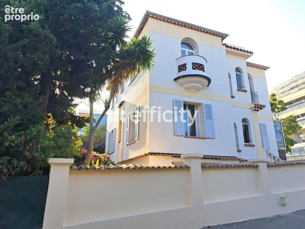 Maison 12 pièces 200 m² à vendre à Cannes (06400) - photo 2
