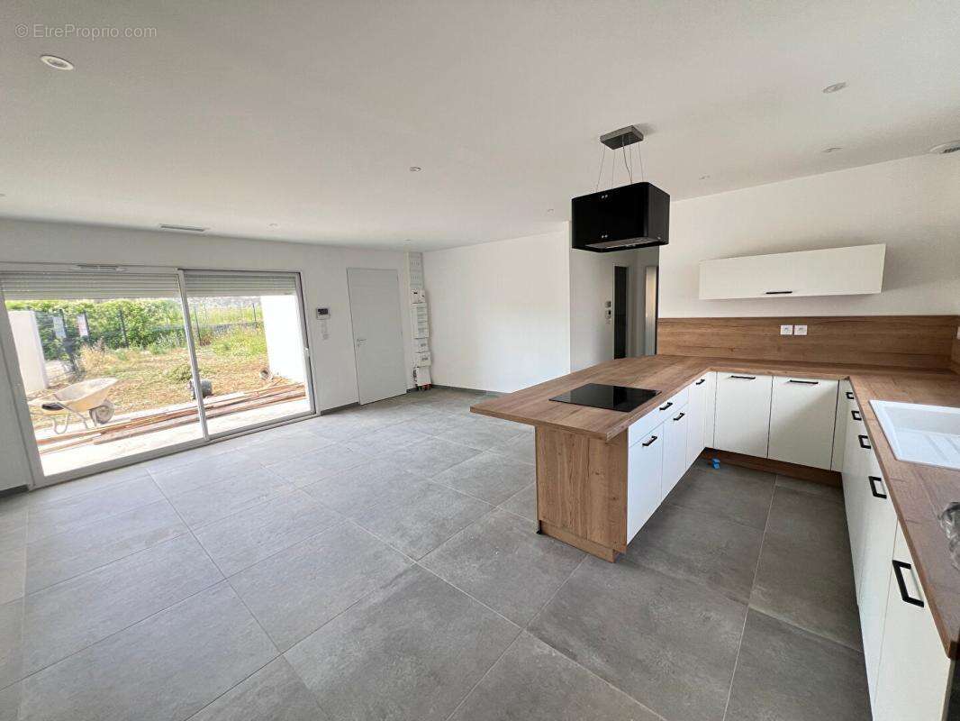 Maison Cornas 5 pièce(s) 115 m2 - photo 6
