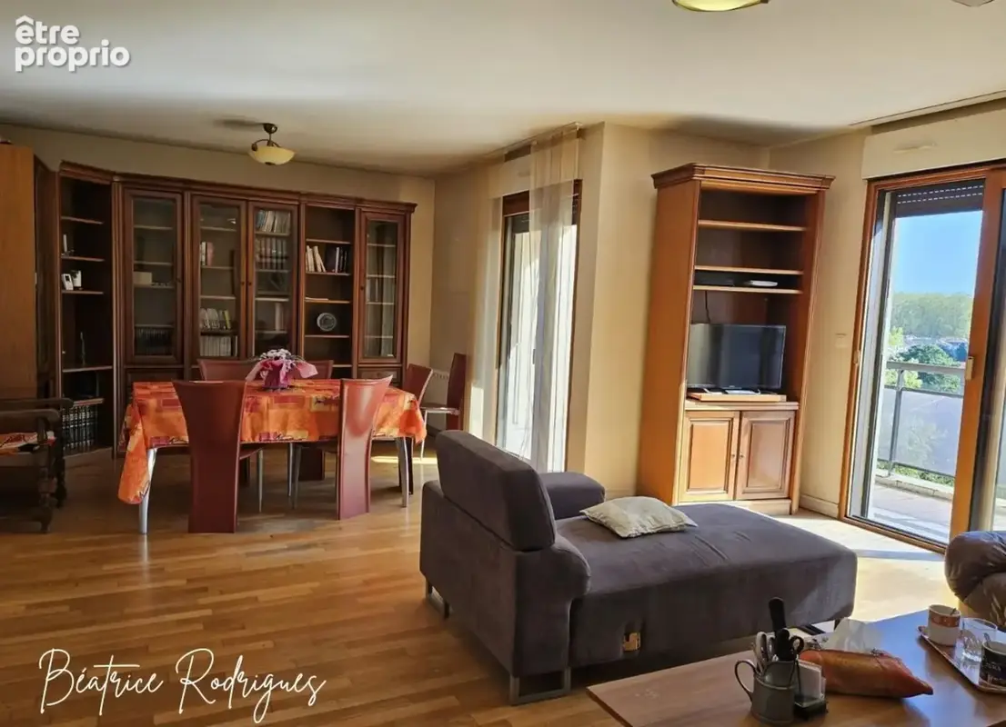 Appartement à vendre 6 pièces CALUIRE ET CUIRE (69) - photo 4