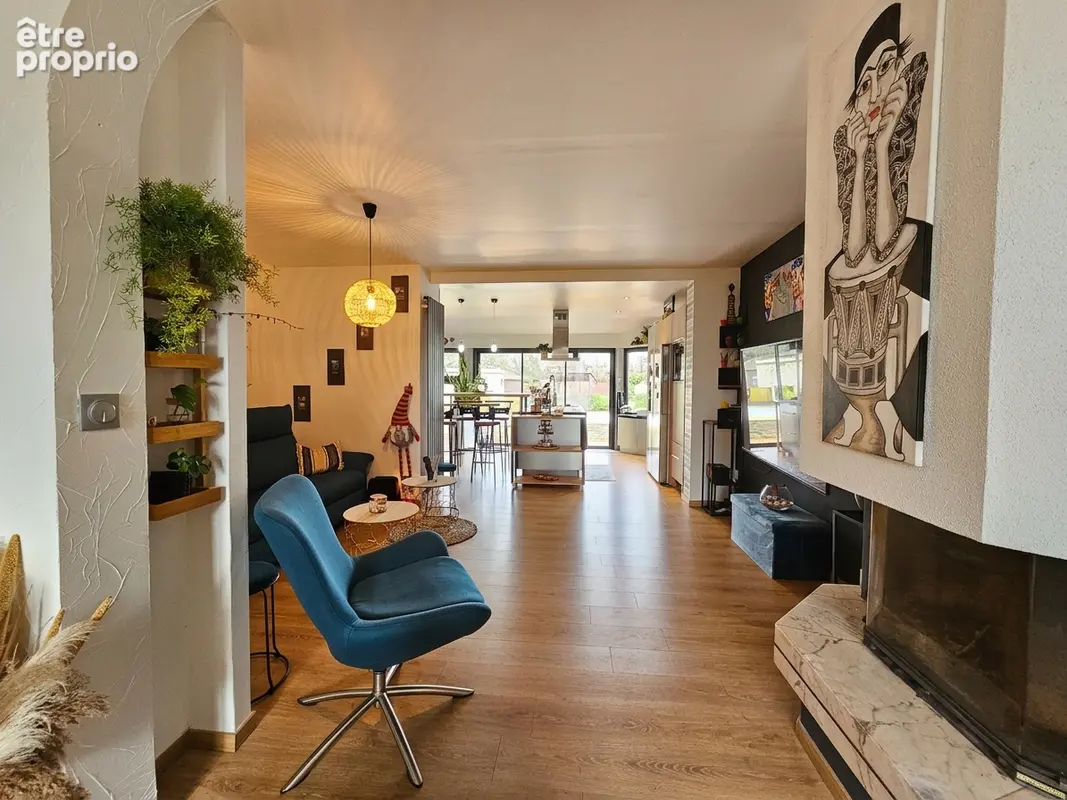 Maison de 7 pièces de155 m2 - photo 2