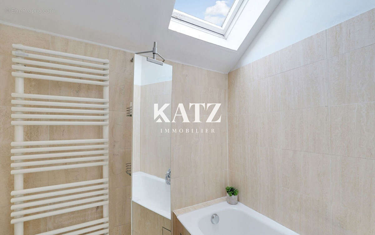 Appartement à GARCHES