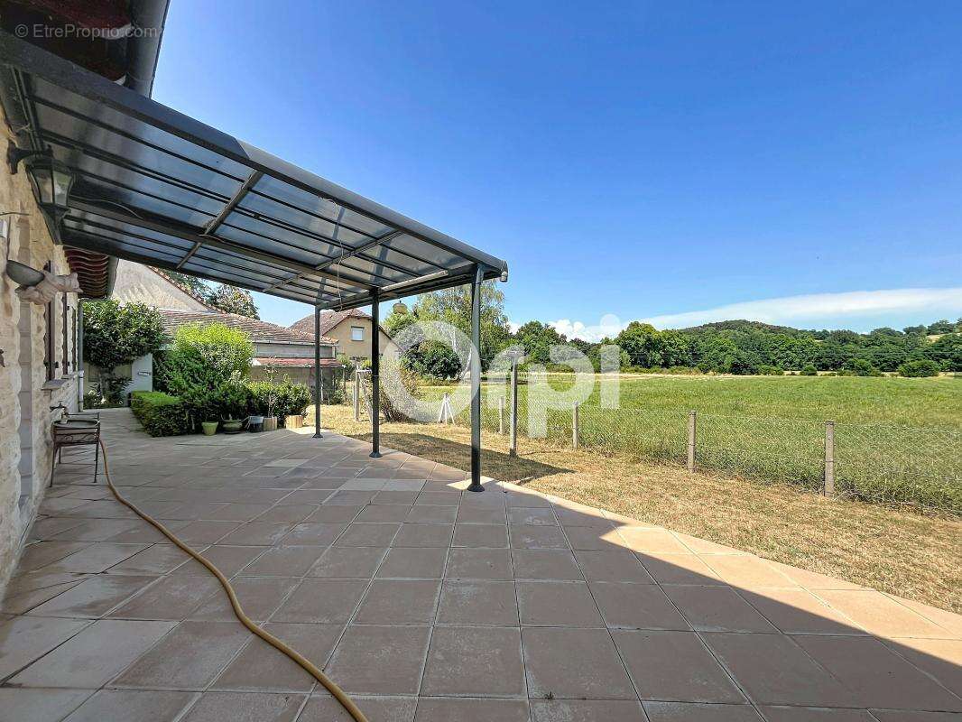 Charmante maison familiale avec piscine - photo 6
