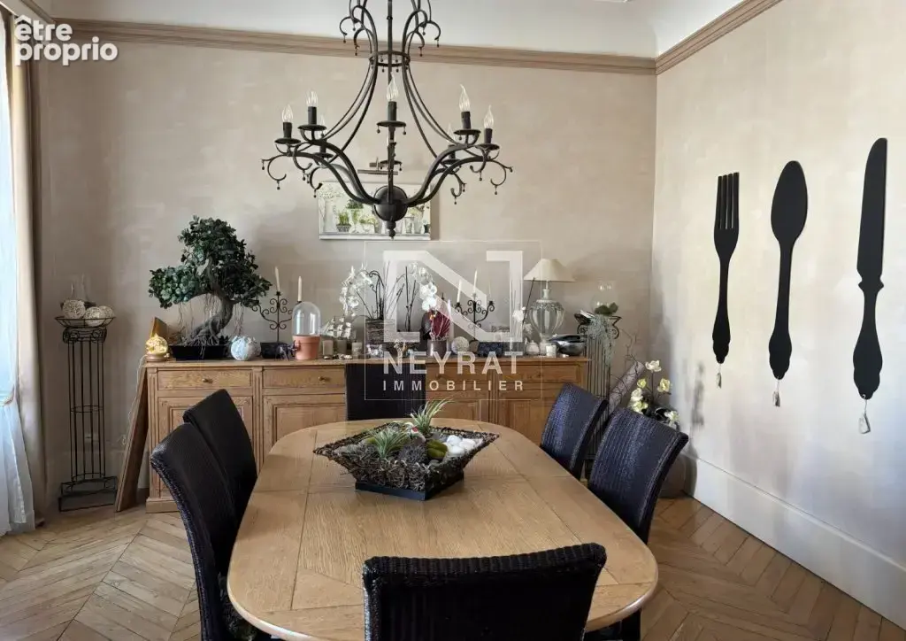 Maison Bourgeoise de 239m2 4 chambres et dépendances - photo 5