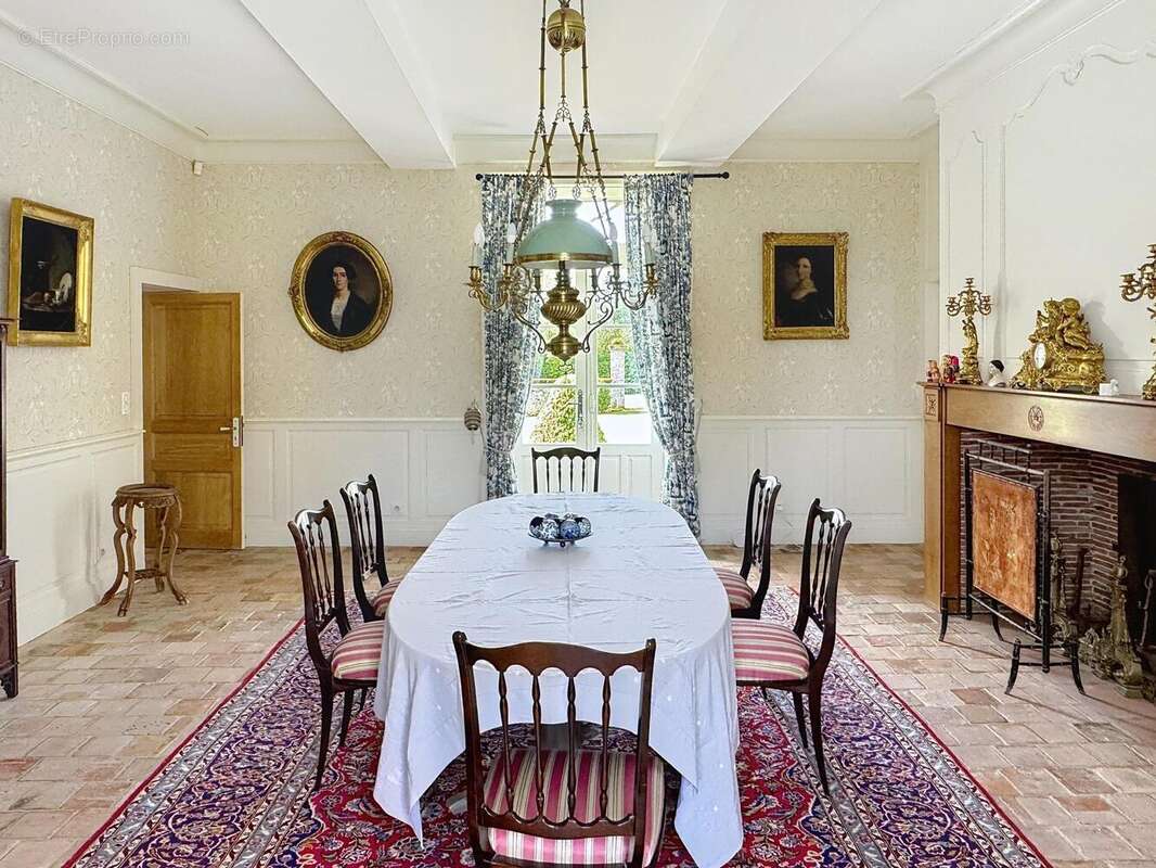 Photo 6 - Maison à LA CHAPELLE-MONTBRANDEIX