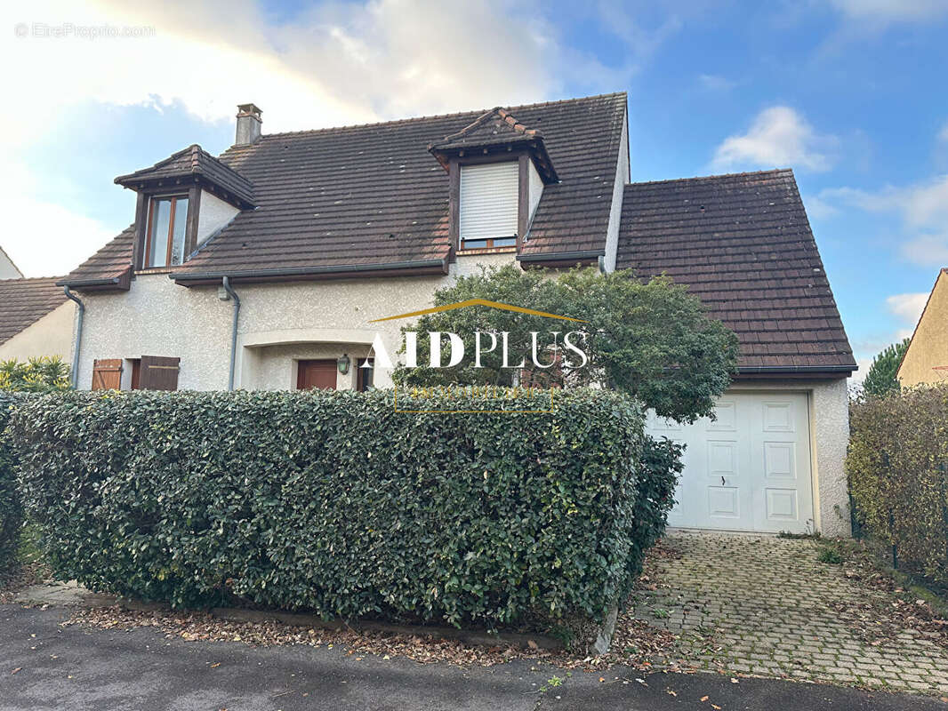 Maison à SAINT-PRIX