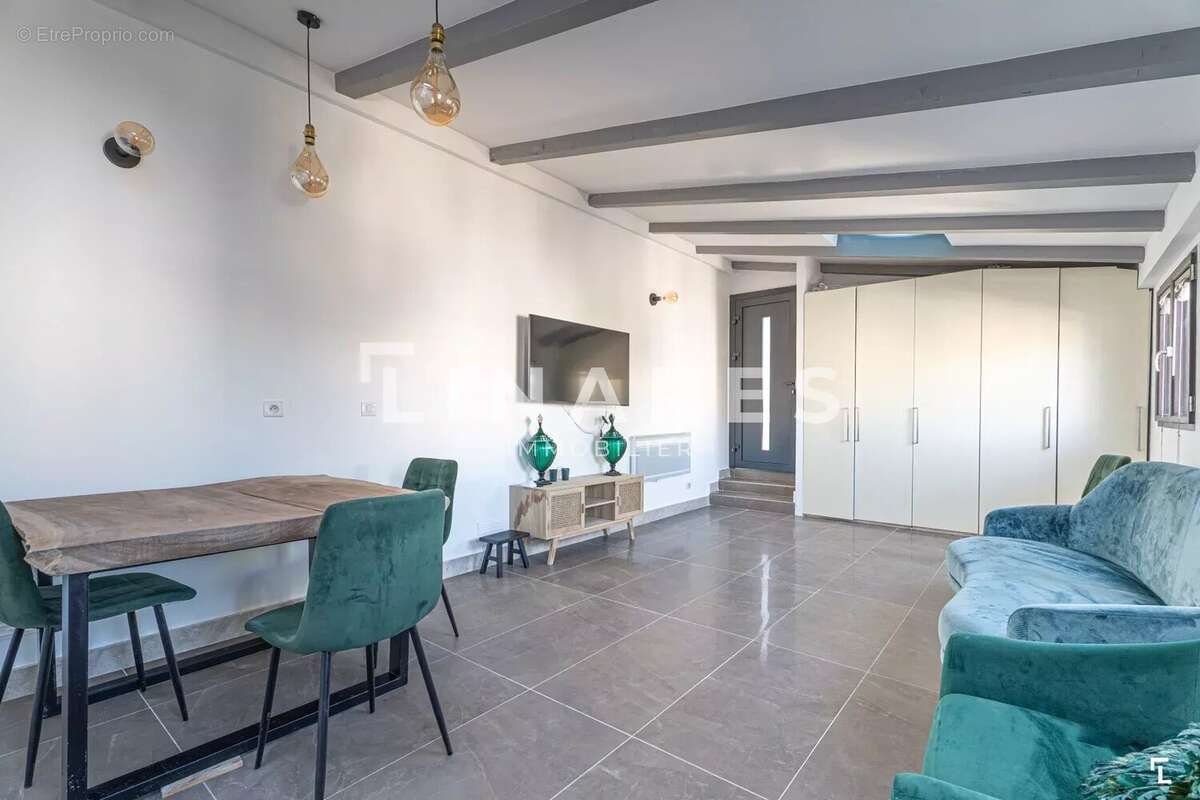 Maison à MARSEILLE-9E