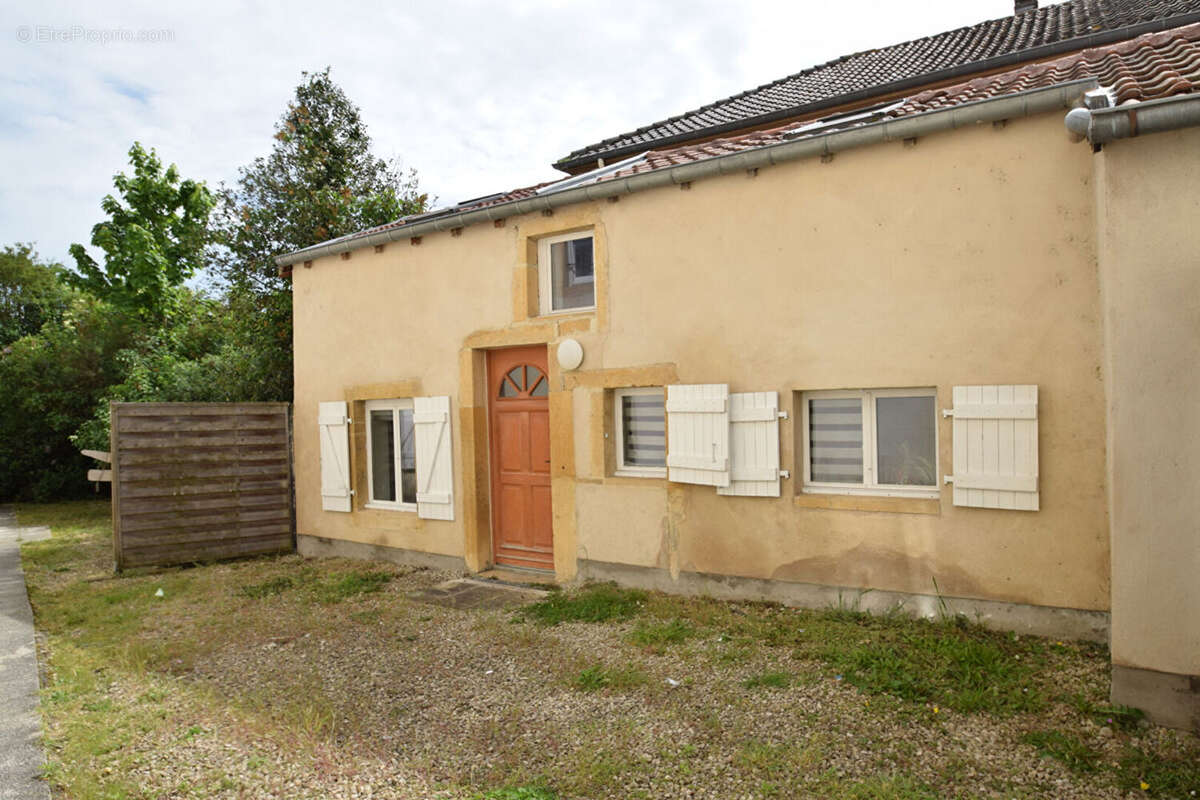 Maison à LE BAN-SAINT-MARTIN