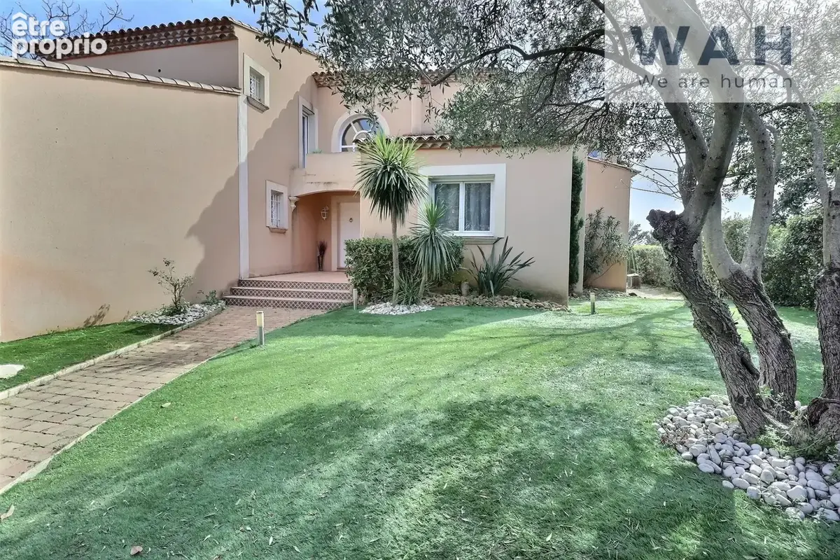 Villa familiale, 7 pièces, 5 chambres avec garage et piscine - photo 4