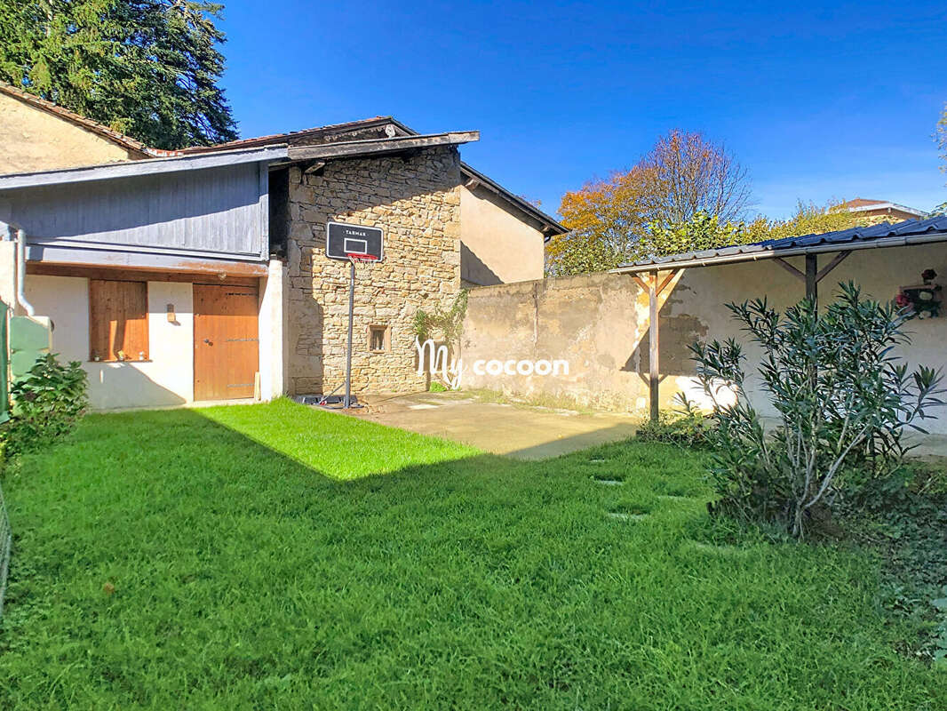 Maison à SAINT-JEAN-LE-VIEUX