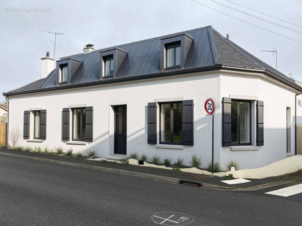Maison à PARIGNE-L'EVEQUE