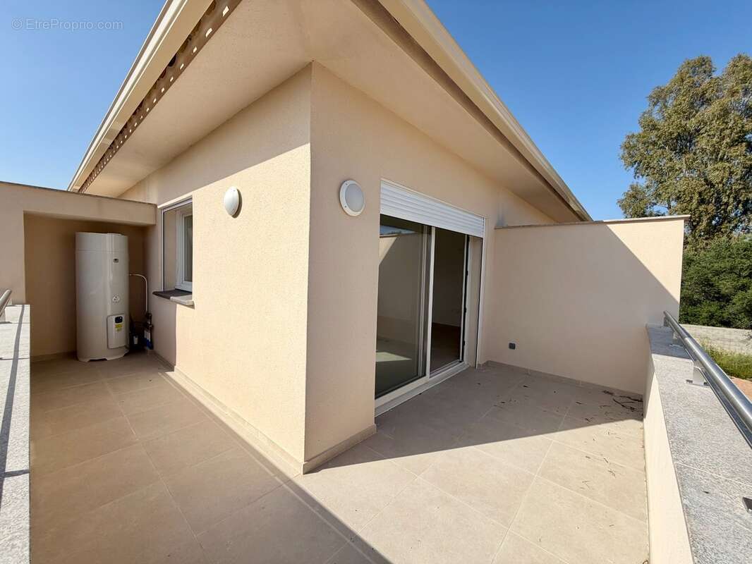 PRUNELLI DI FIUMORBO (20) Appartement à vendre 2 pièces de 47,15m2 avec terrasse de 13,30 m2 - photo 4