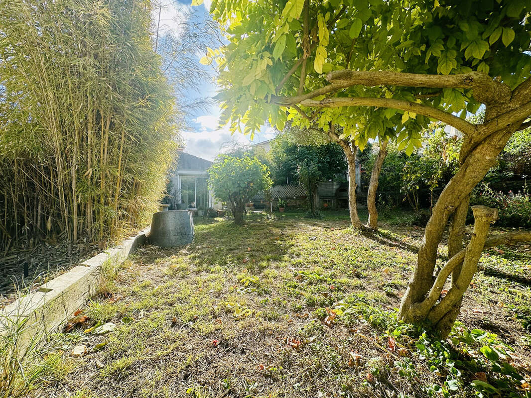 Maison à SAINT-JEAN-DE-VEDAS