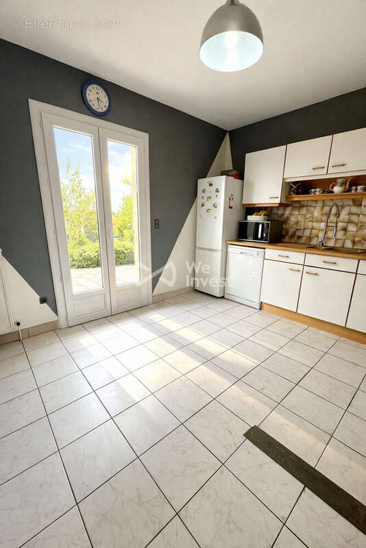 Maison à SAINT-ETIENNE-DE-TULMONT