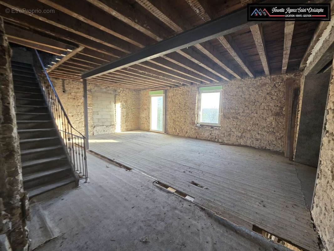 Appartement à TUCQUEGNIEUX