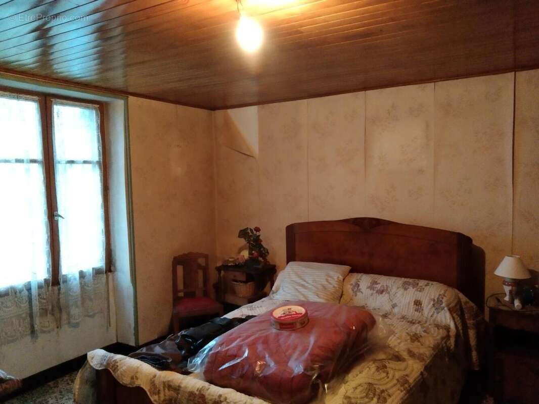 Photo 2 - Maison à AUTUN