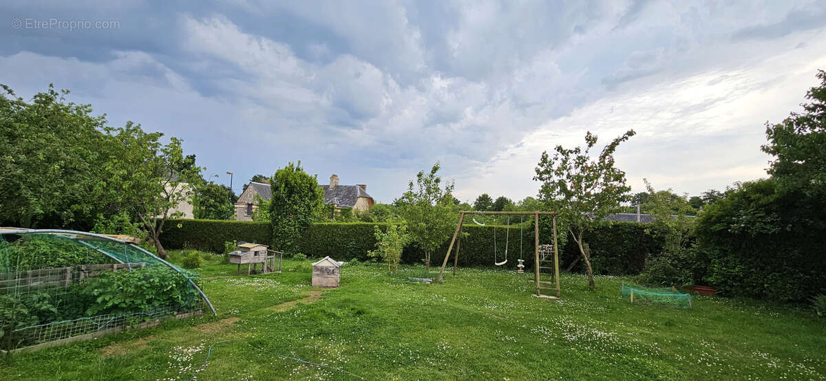 Maison à ISIGNY-SUR-MER