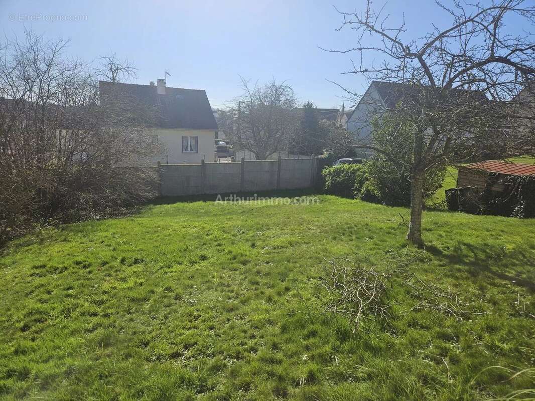 Maison à TILLY-SUR-SEULLES