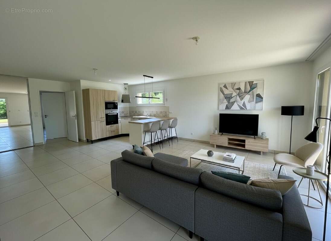 Appartement 99 m² à Neydens  - photo 2
