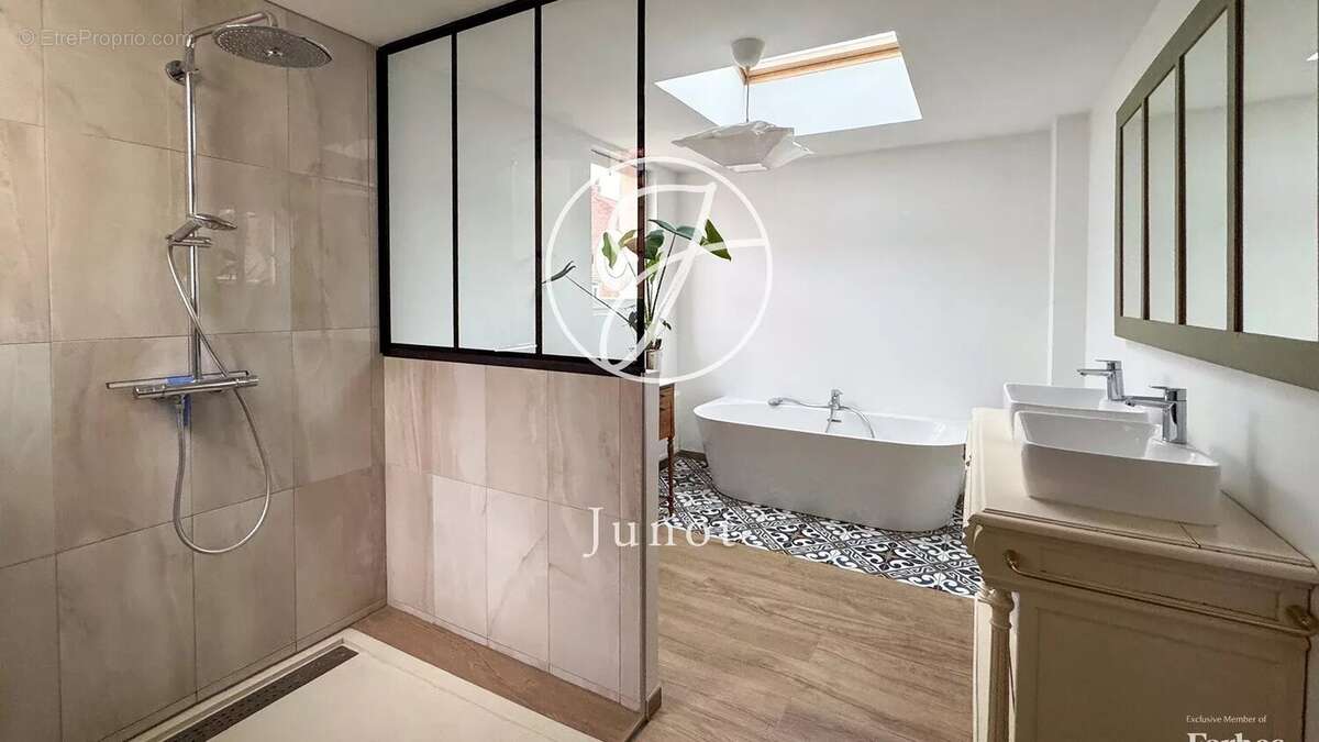 Appartement à LA MADELEINE