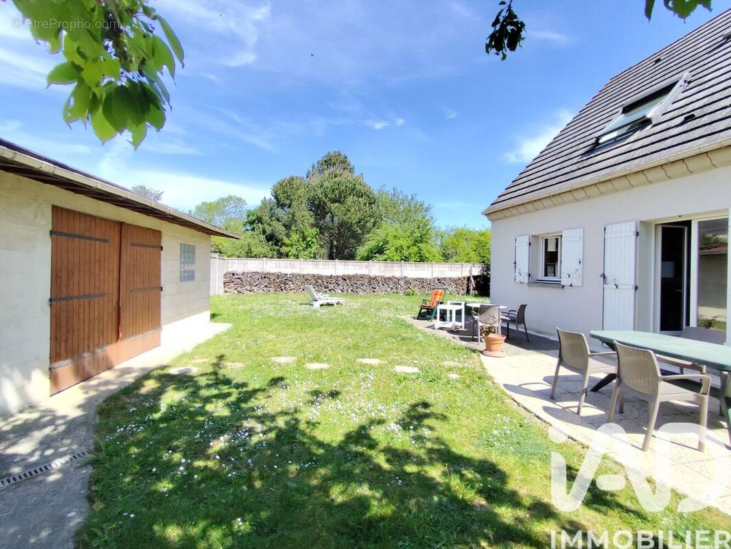 Photo 1 - Maison à LA VILLE-DU-BOIS