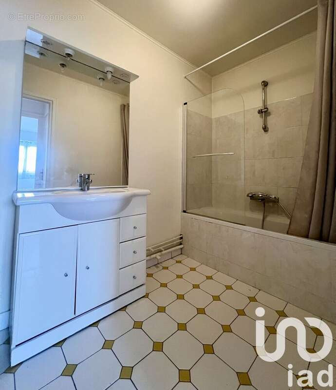 Photo 8 - Appartement à NOISY-LE-SEC