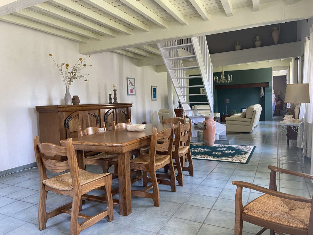 Maison à BEAUMETZ-LES-LOGES