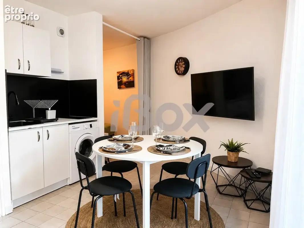 Bandol - appartement t2 de 26 m2 en rez de jardin avec cave et parking collectif - photo 5