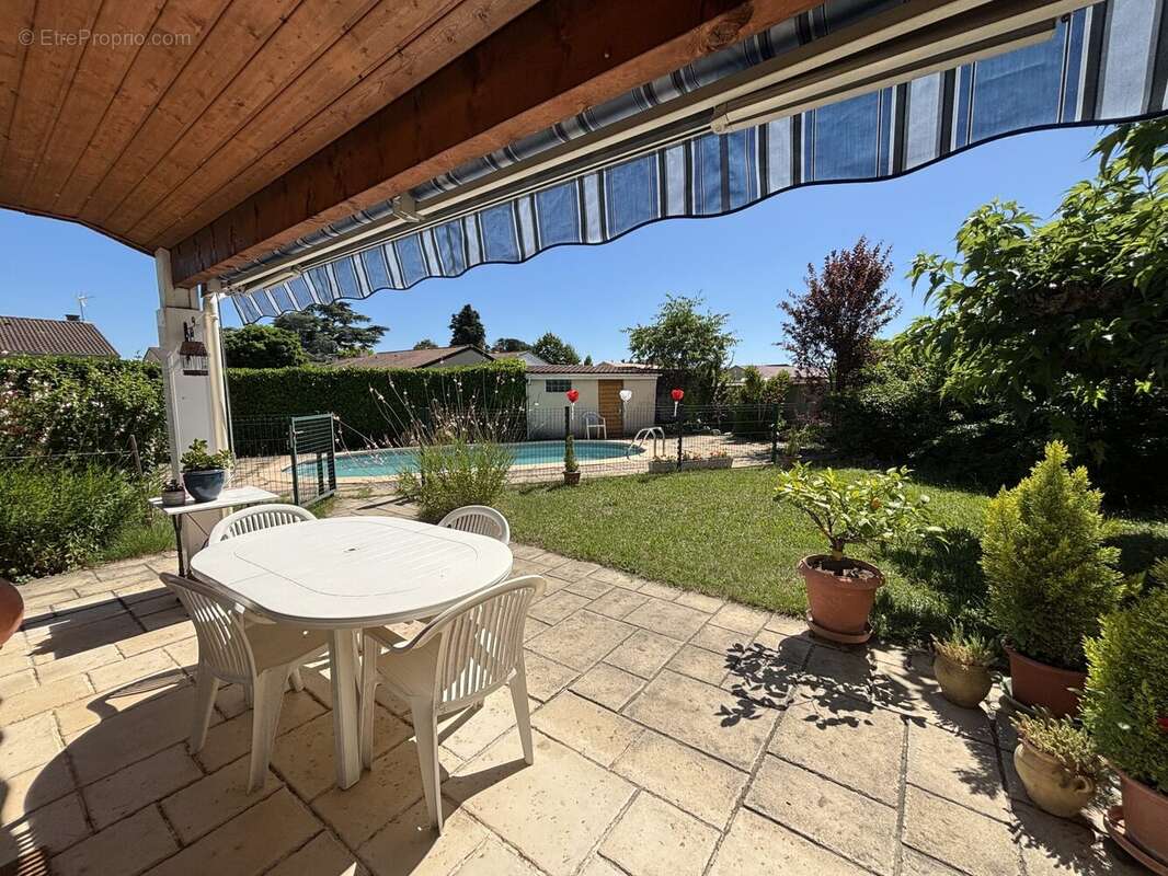 Maison 114 m² à Romans-Sur-Isere  - photo 8