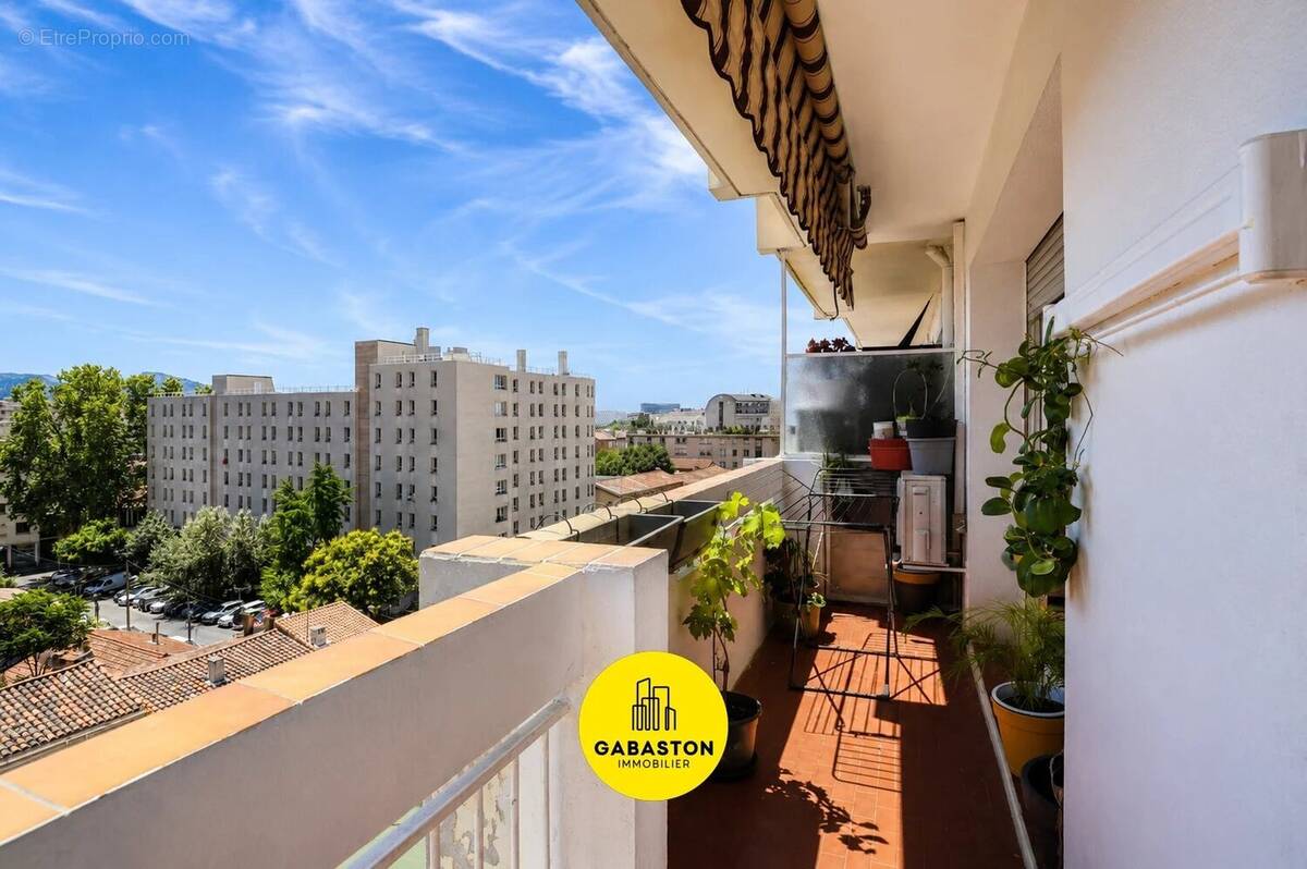 Appartement à MARSEILLE-10E