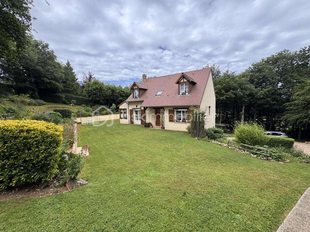 Magnifique Maison Familiale 4 chambres sur sous-sol complet - photo 21