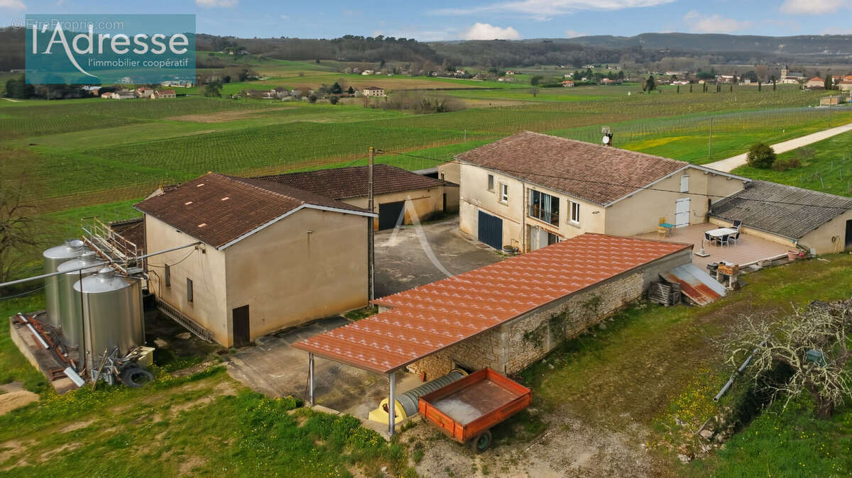 Maison à PUY-L'EVEQUE