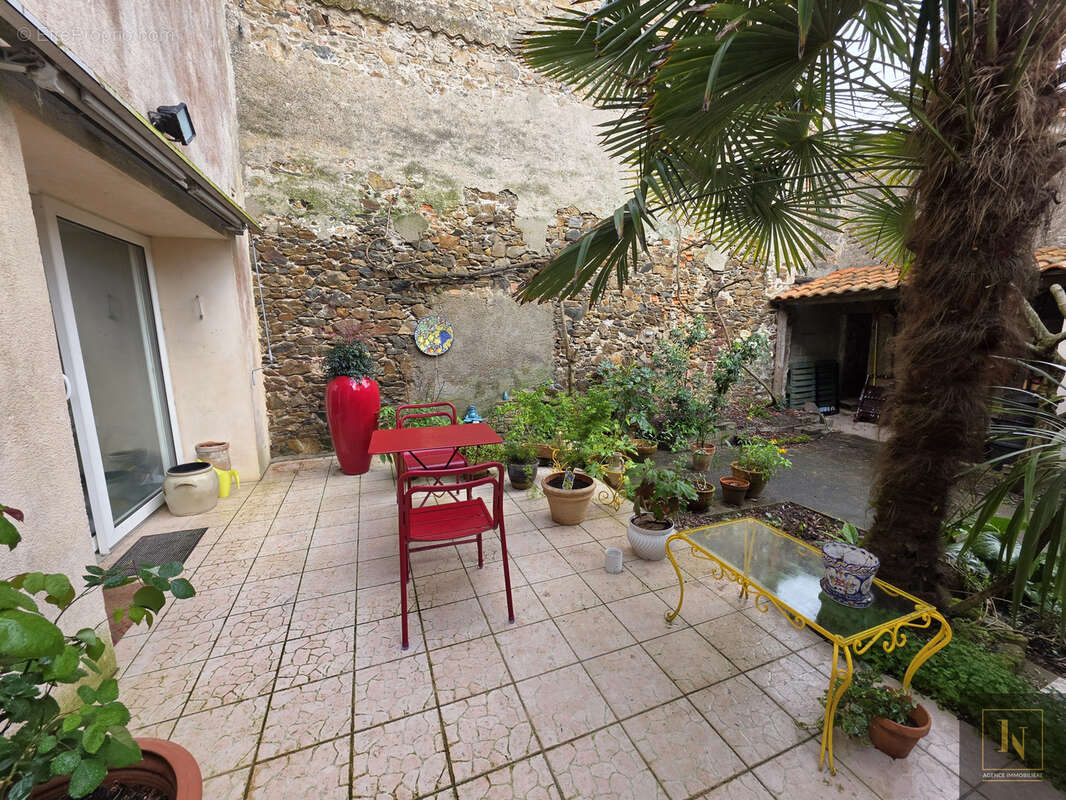 Maison à PAIMBOEUF