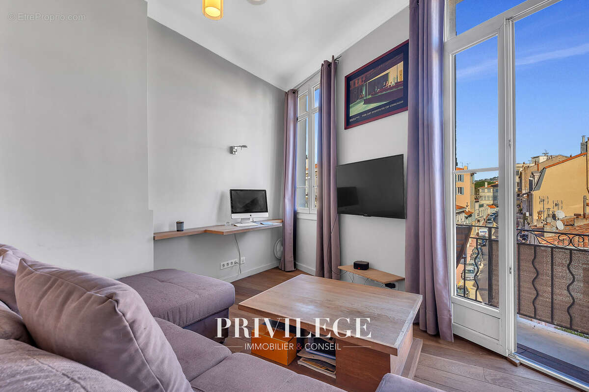 Appartement à CANNES