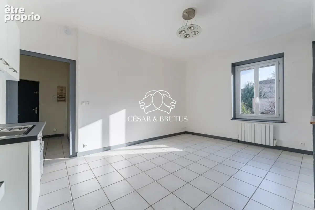 Appartement 38 m² à Neuville-Sur-Saone  - photo 6