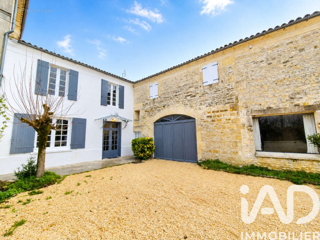 Maison 110 m² à Authon-Ebeon  - photo 2
