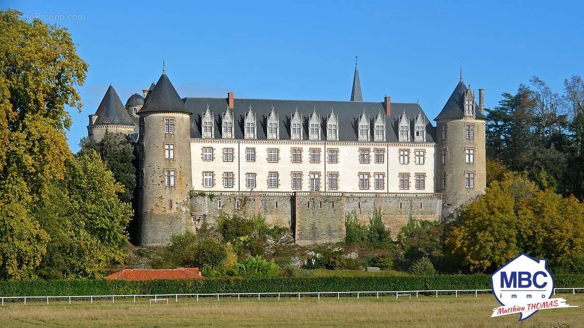 Maison à BEAUPREAU