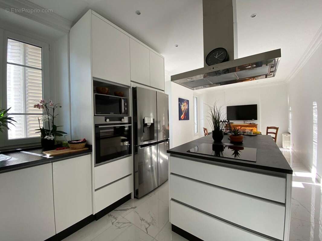 Appartement 119 m² à Limoges  - photo 2