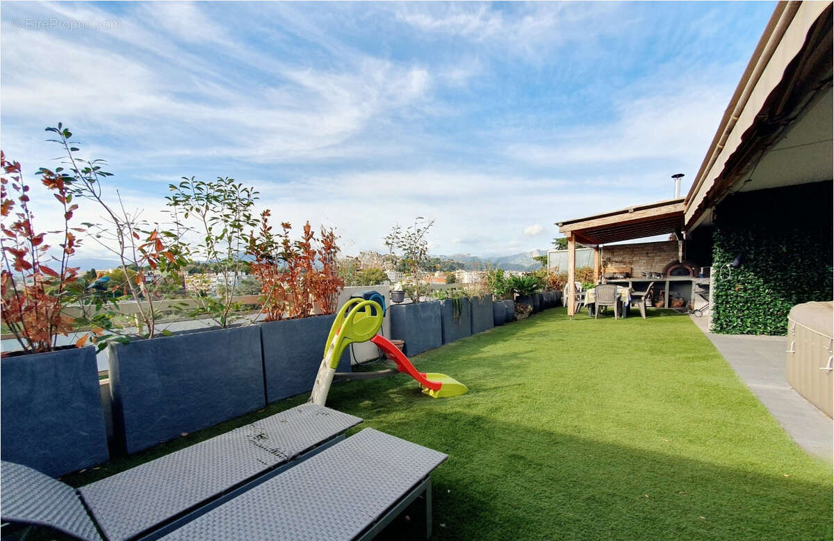 Appartement à CAGNES-SUR-MER