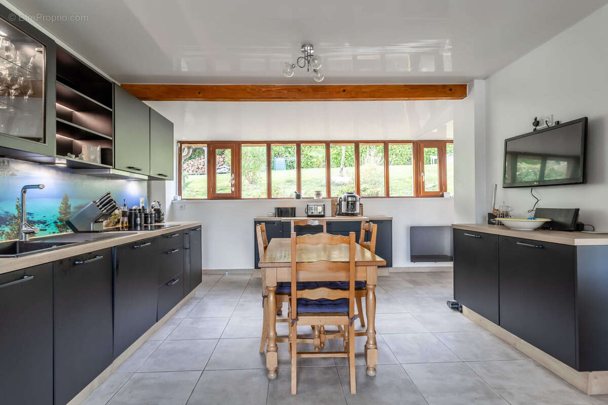 Maison à SAINT-SYLVESTRE-SUR-LOT