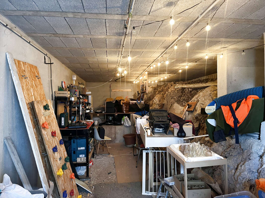 Maison à MARSEILLE-9E