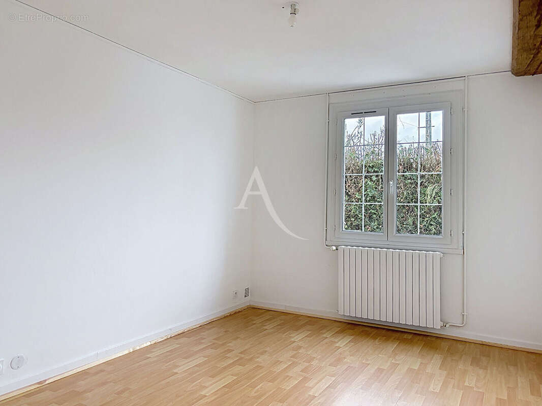 Maison à BEAUFORT-EN-VALLEE