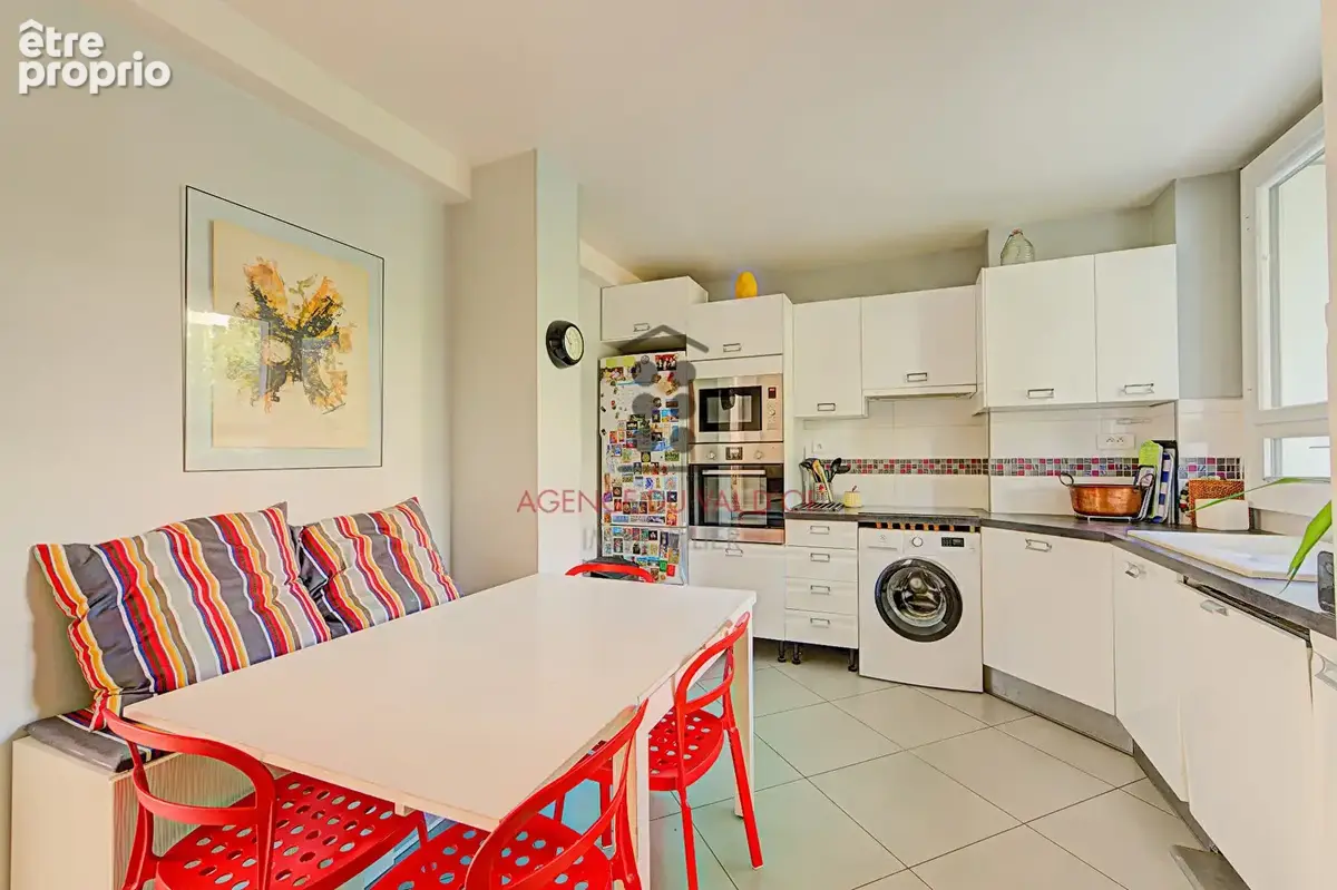 Appartement Saint-Cloud / 4 pièces 73.28 m2 / Parfait état - photo 2