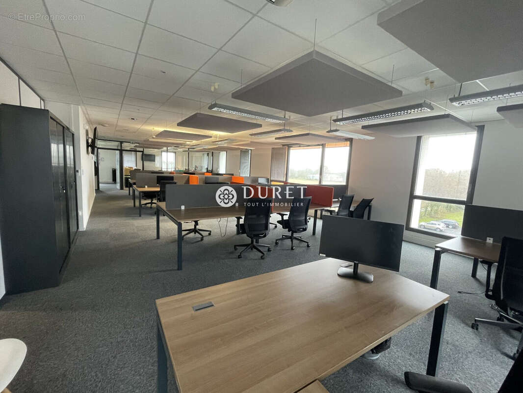 Commerce à LA ROCHE-SUR-YON