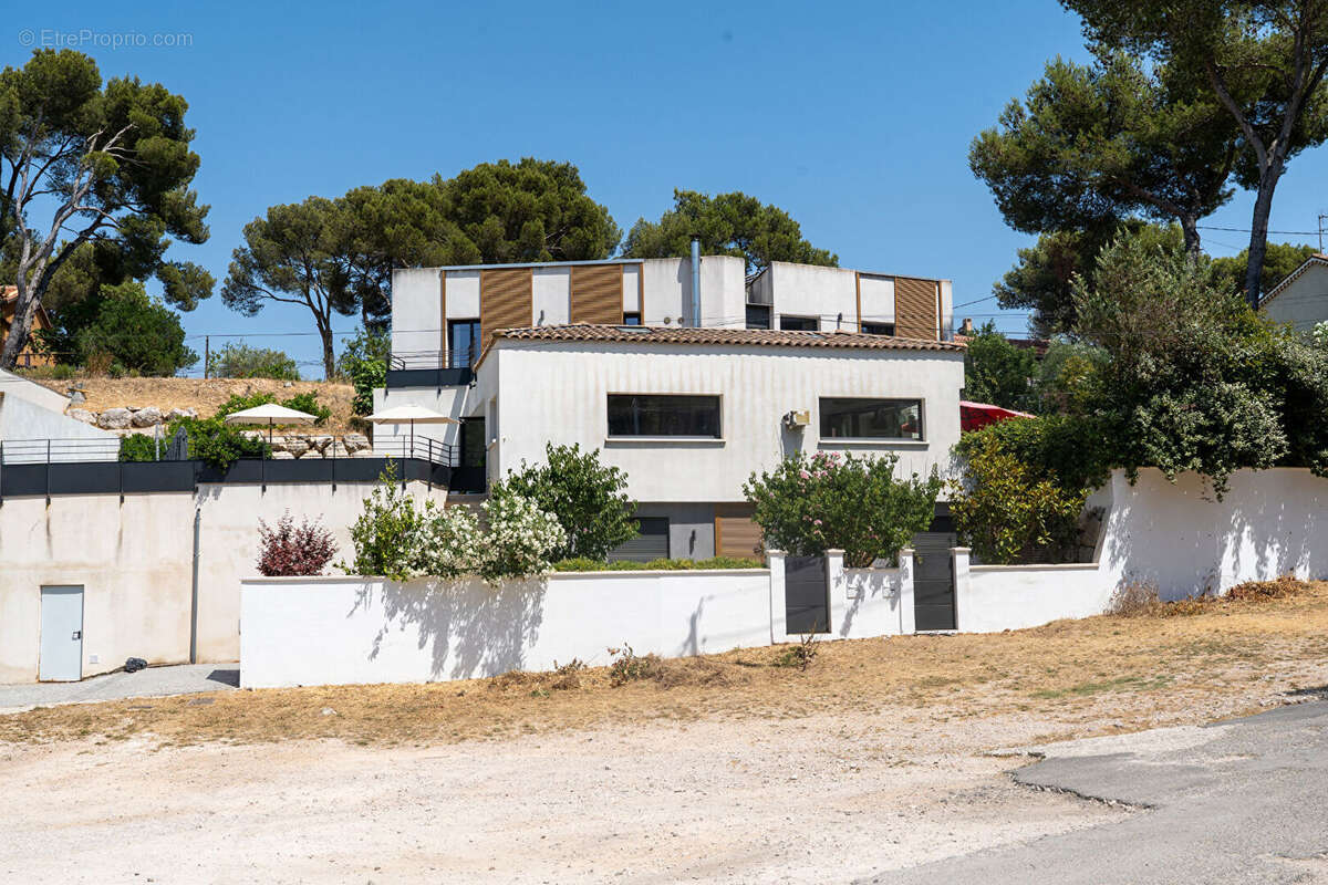 Maison à CABRIES